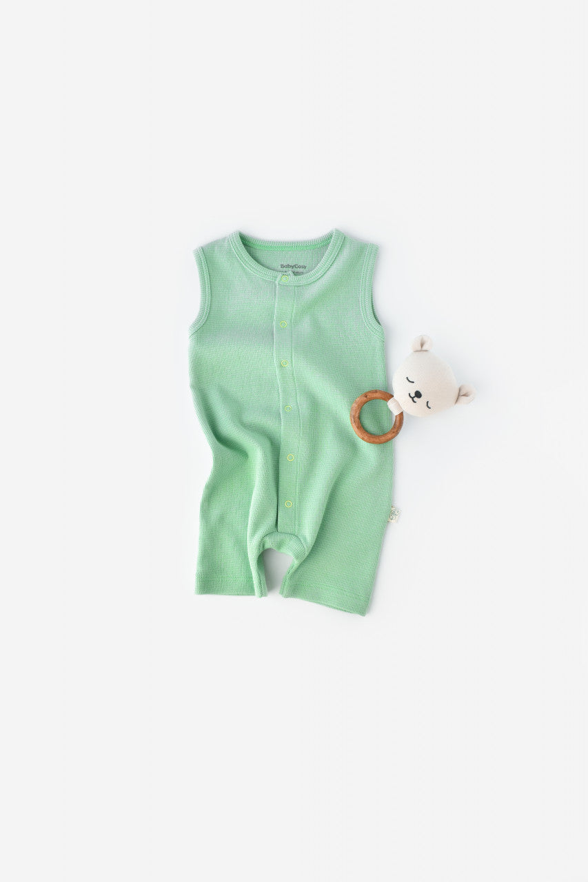 Salopeta fara maneci si pantaloni scurti - 100% bumbac organic - Mint, BabyCosy