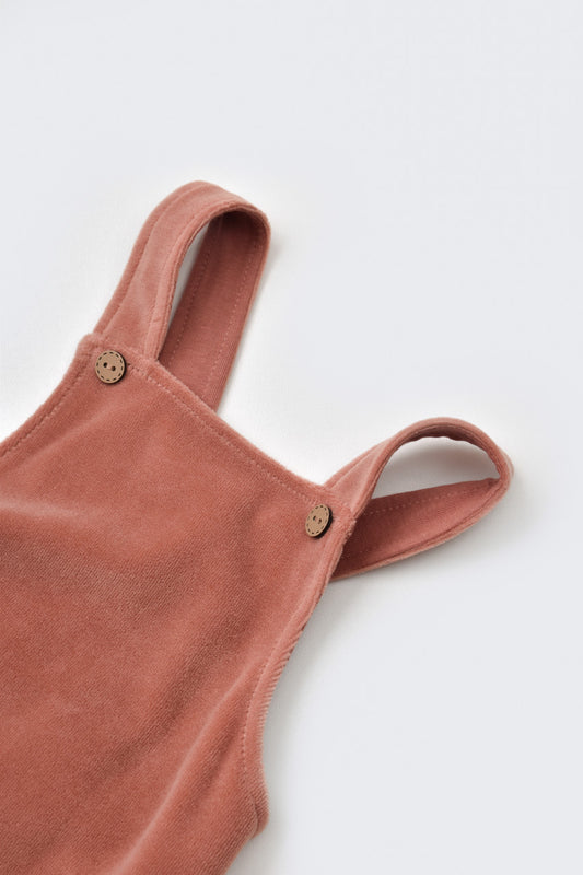Salopeta Velvet cu bretele din 80%bumbac organic si 20% poliester - Caramiziu, BabyCosy