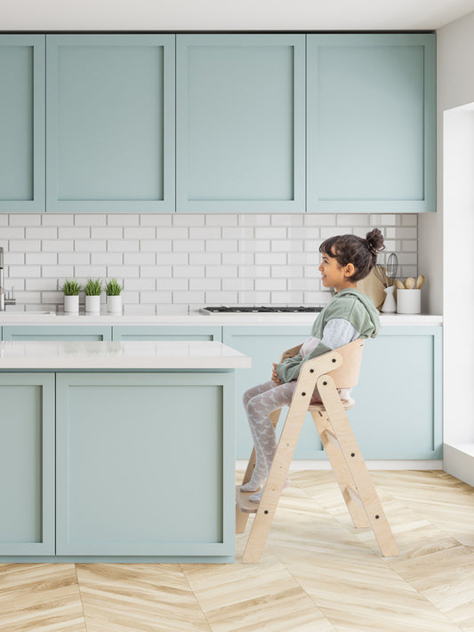 Scaun de masa pliabil din lemn MamaToyz, multifunctional si transformabil cu masuta, 6 luni - adolescent, Natur