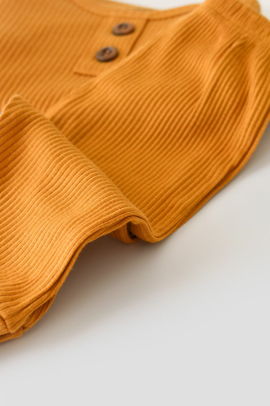 Set bluzita cu maneca lunga si pantaloni lungi din bumbac organic si modal - Mustar BabyCosy