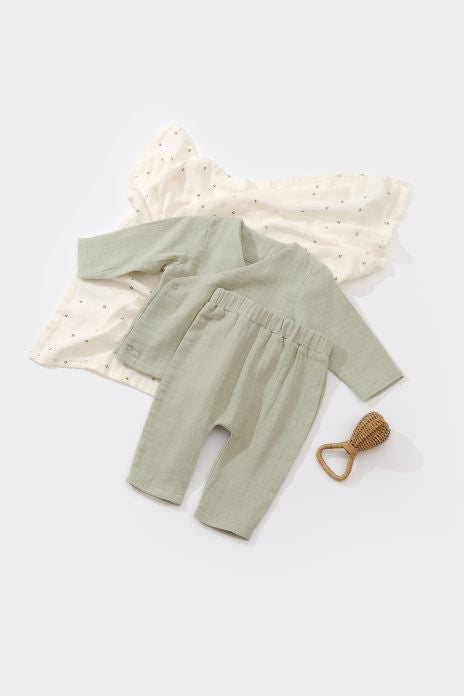 Set bluzita petrecuta si pantaloni lungi din muselina, BabyCosy, 100% bumbac organic, Verde