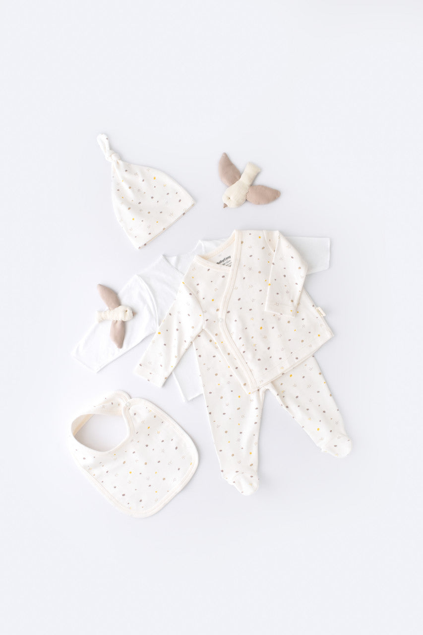 Set de 5 piese pentru nou nascut - 100% bumbac organic - Ecru cu buline, BabyCosy