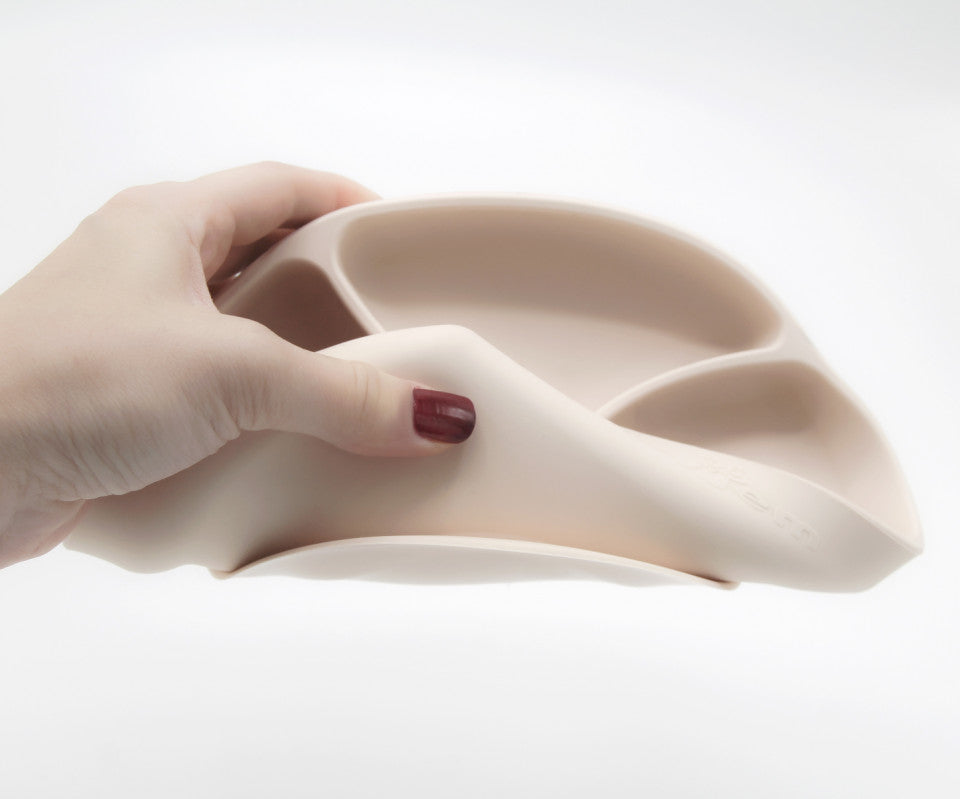 Farfurie din silicon cu 3 compartimente pentru auto-diversificare BabyJem