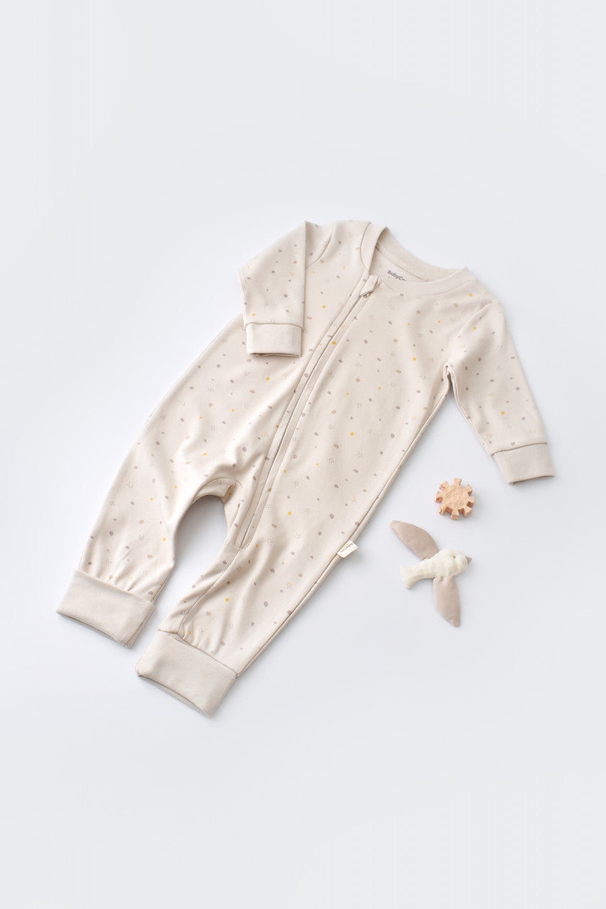 Salopeta cu fermoar cu maneca lunga si pantaloni lungi - 100%bumbac organic - Crem cu buline, BabyCosy