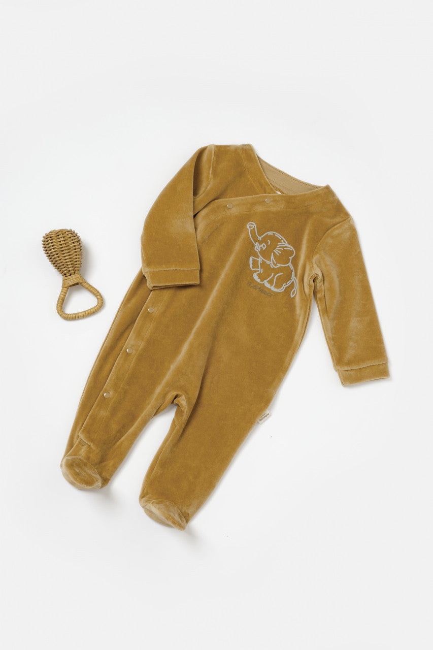 Salopeta Elefant cu maneca lunga si botosei din 80%bumbac organic si 20% poliester - Mustar, BabyCosy