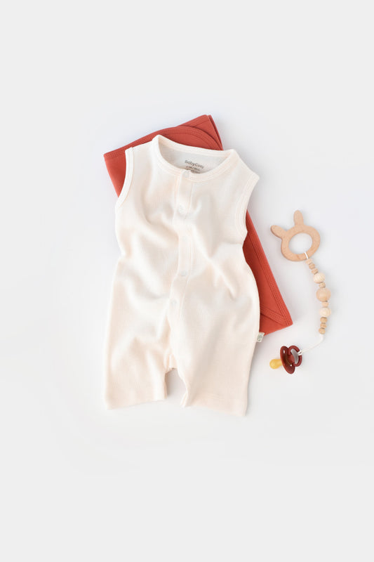Salopeta fara maneci si pantaloni scurti - 100% bumbac organic - Ecru, BabyCosy