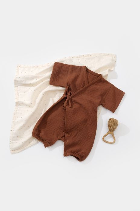 Salopeta petrecuta din muselina, BabyCosy, 100% bumbac organic, Caramiziu