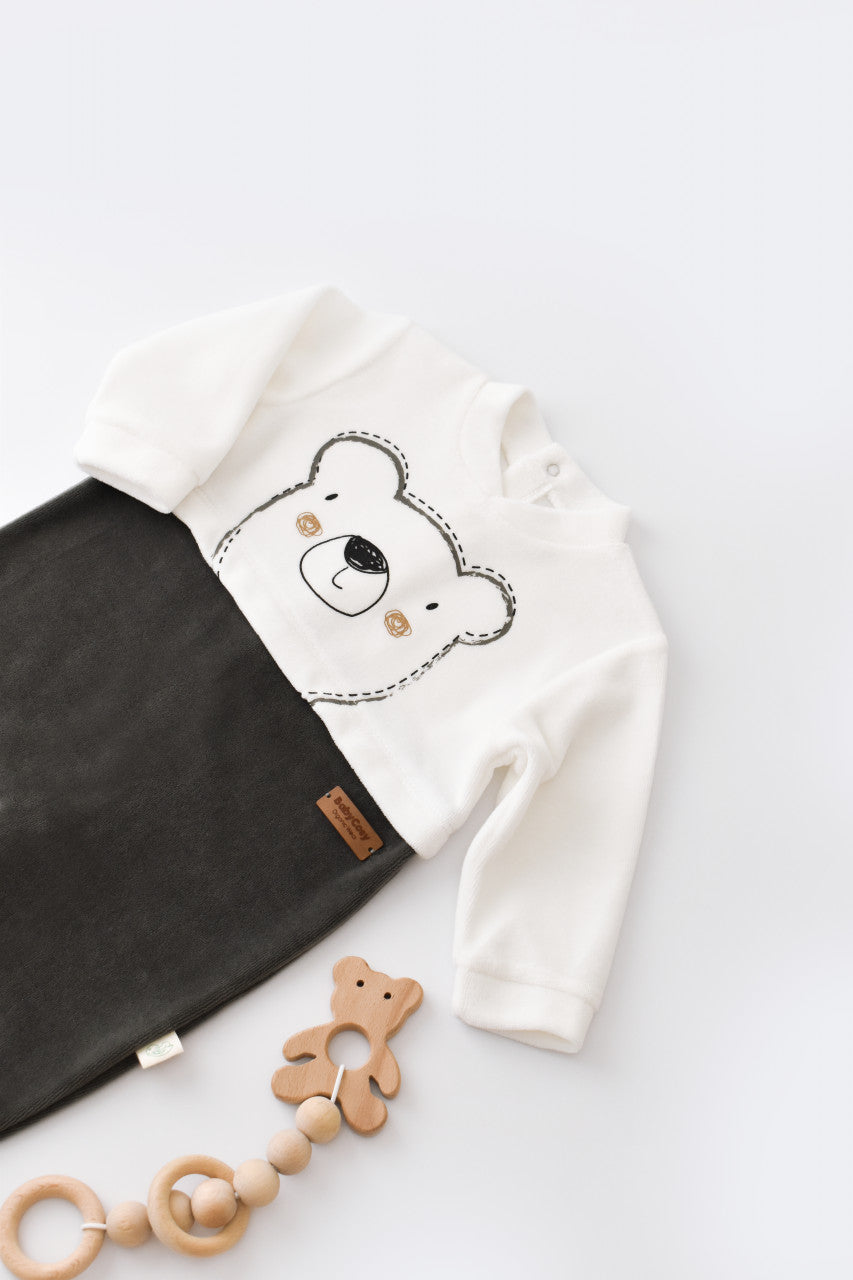 Salopeta Ursulet cu maneca lunga si botosei din 80%bumbac organic si 20% poliester - Antracit, BabyCosy