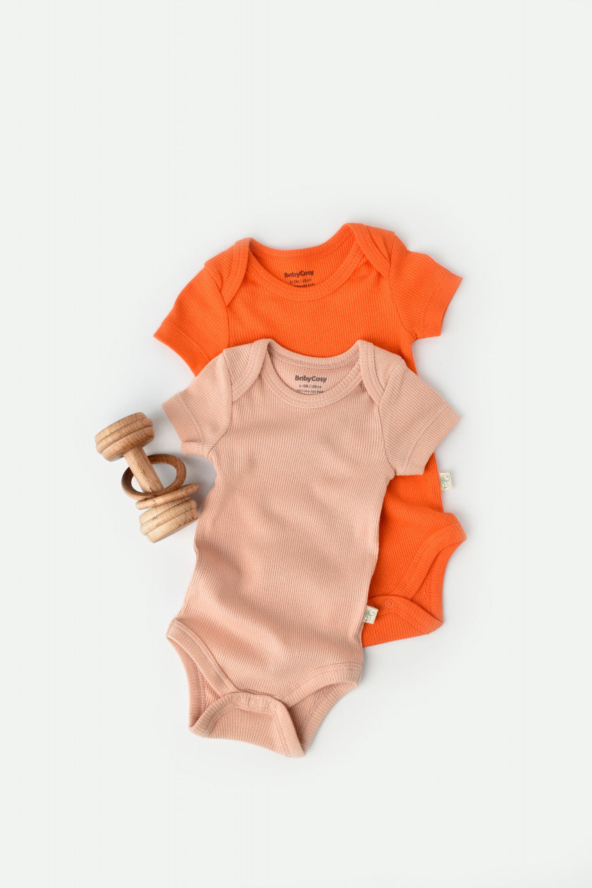 Set 2 body-uri bebe unisex din bumbac organic si modal - Rodie/Piersica, BabyCosy