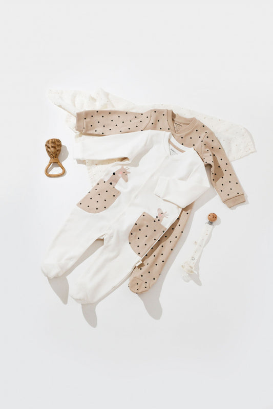 Set 2 salopete cu buzunare Girafa, BabyCosy, 100% bumbac organic