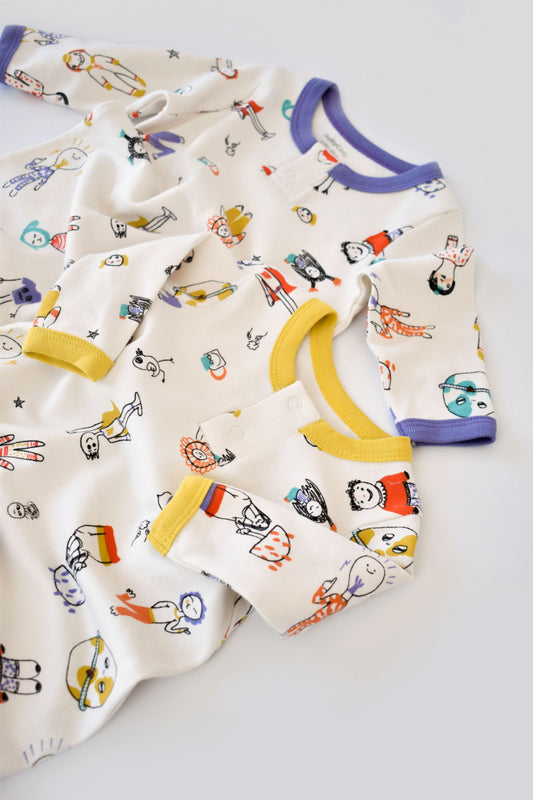 Set 2 salopetele cu maneca lunga si pantaloni lungi - 100%bumbac organic - Galben si Mov, BabyCosy