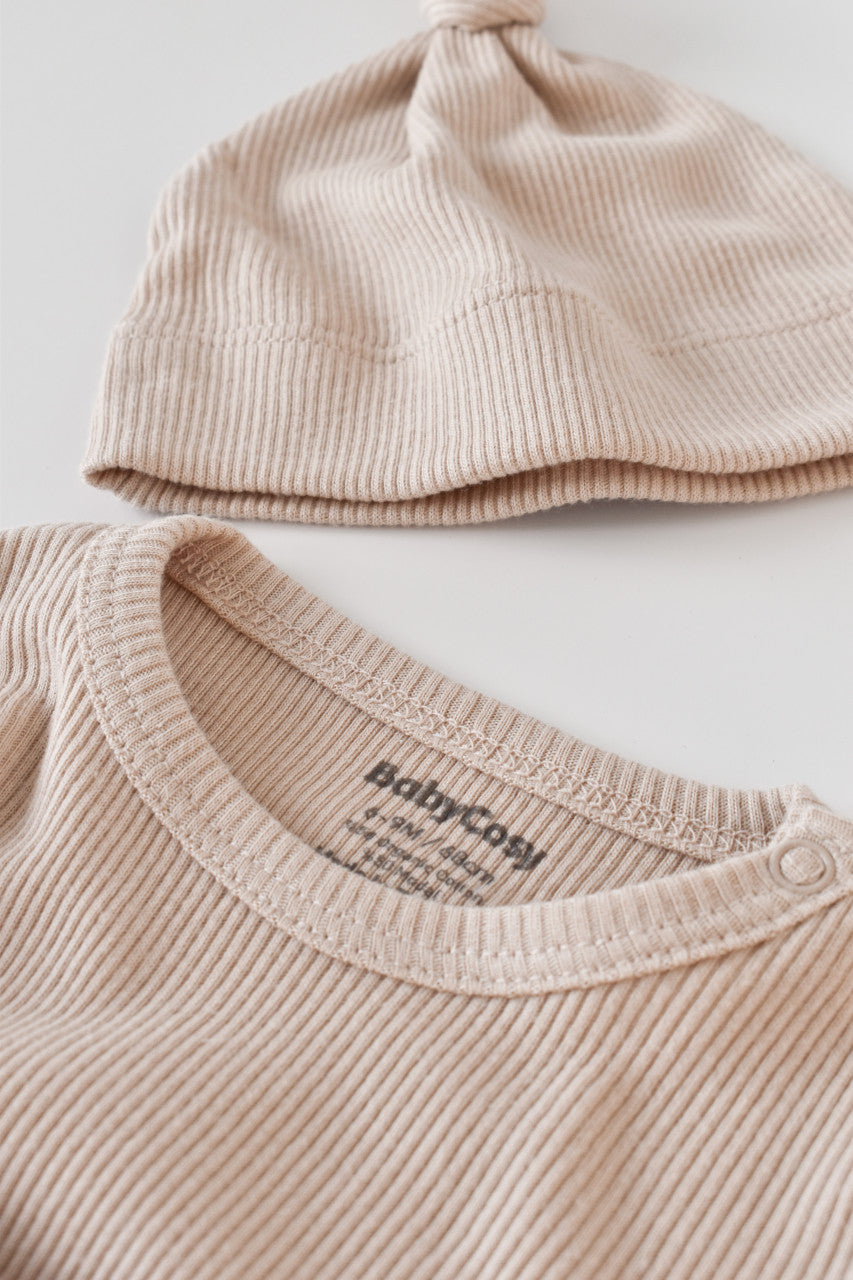 Set 3 piese: bluzita cu maneca lunga, pantaloni lungi si caciulita din bumbac organic si modal - Blush, BabyCosy