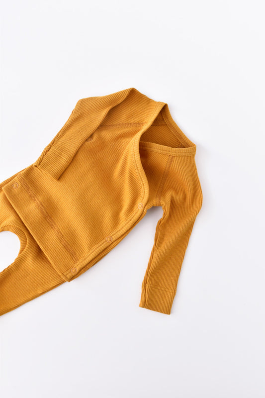 Set 4 piese: bluza, pantaloni, caciulita si manusi din bumbac organic si modal - Sofran, BabyCosy